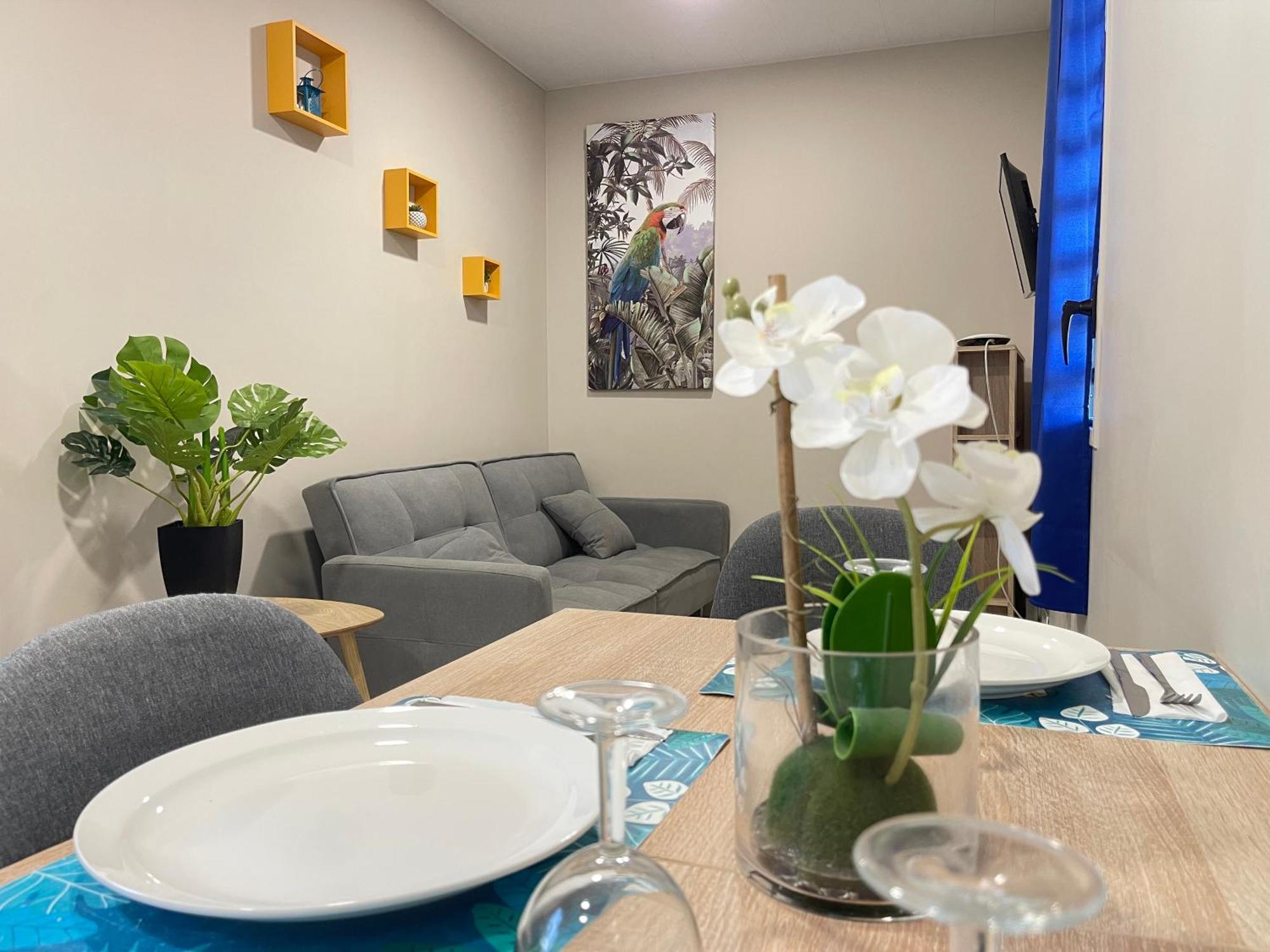 Bungaluxe Jealya - Terrasse Et Parking Villa แซงต์โลรองต์ ดู มาโรนี ภายนอก รูปภาพ